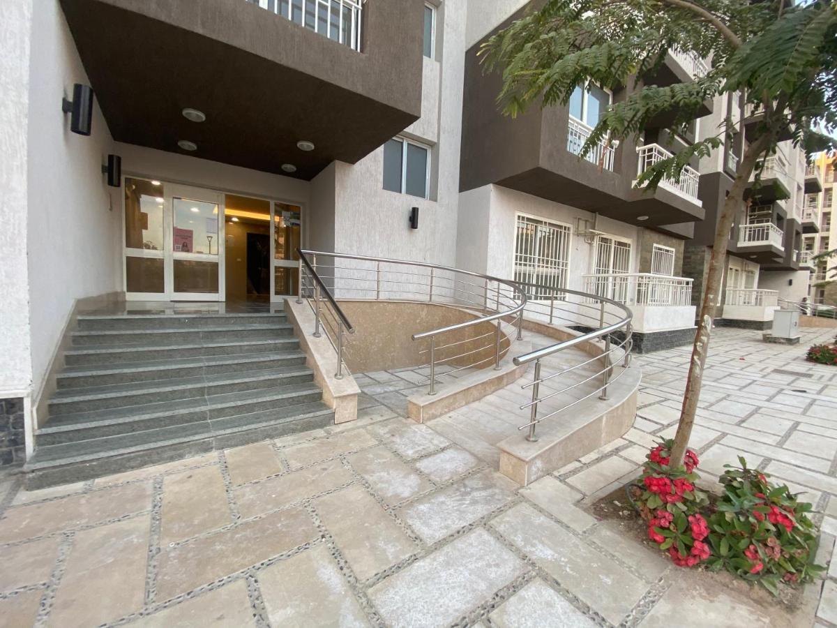 Apartment Luxury Inn: 3br Amazing View In Madinaty12 *
