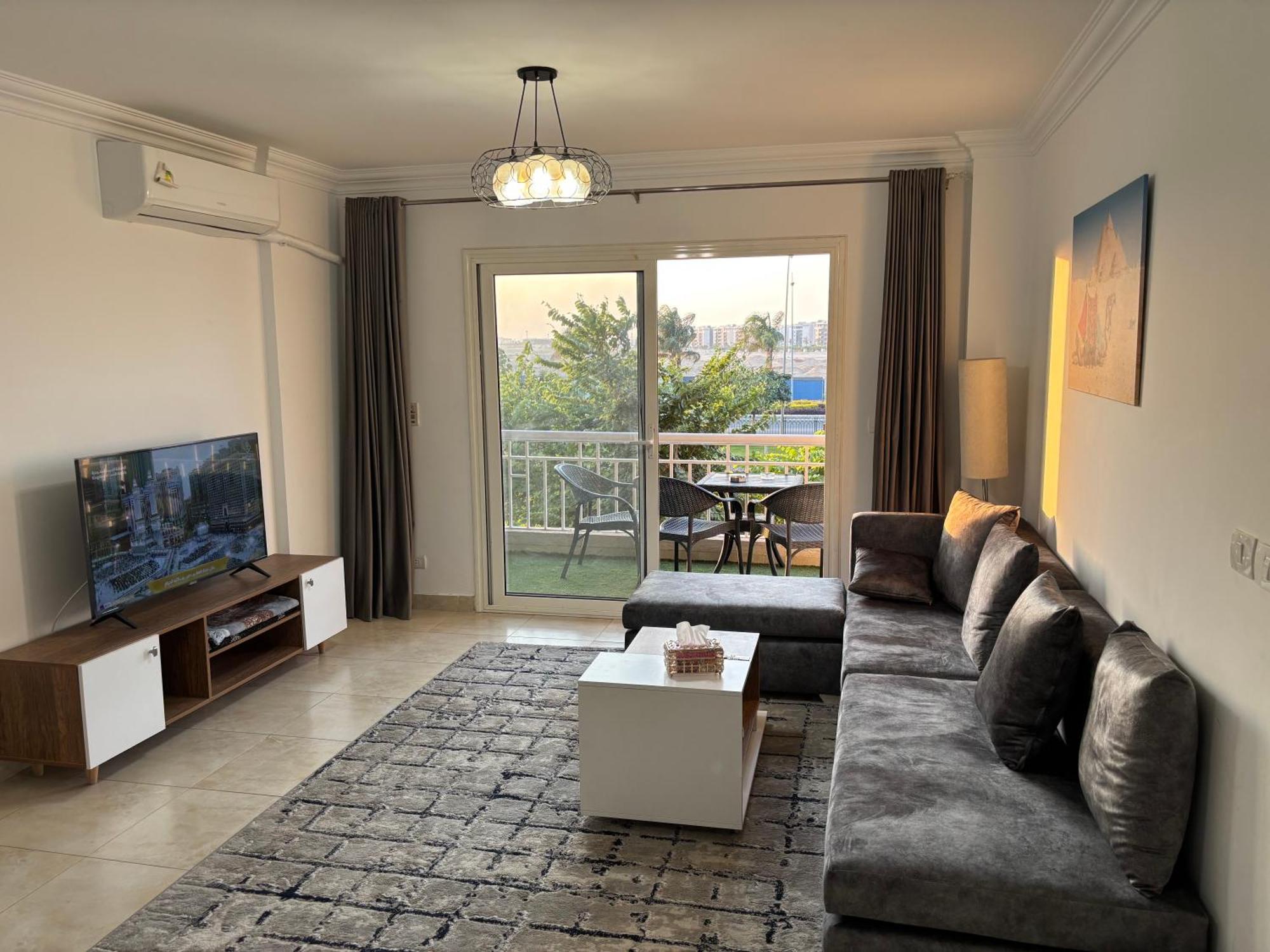 Luxury Inn: 3br Amazing View In Madinaty12 * Madinaty