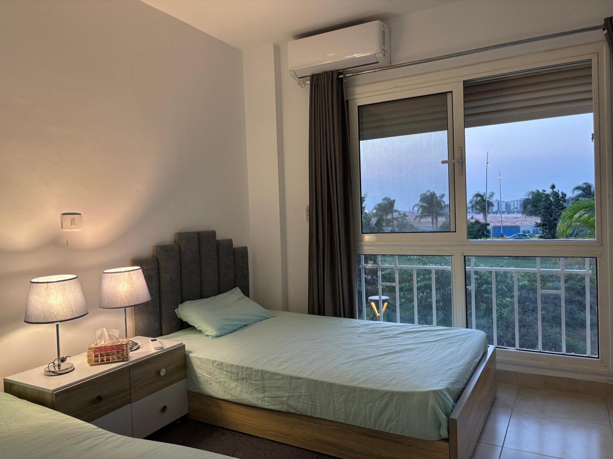 Luxury Inn: 3br Amazing View In Madinaty12