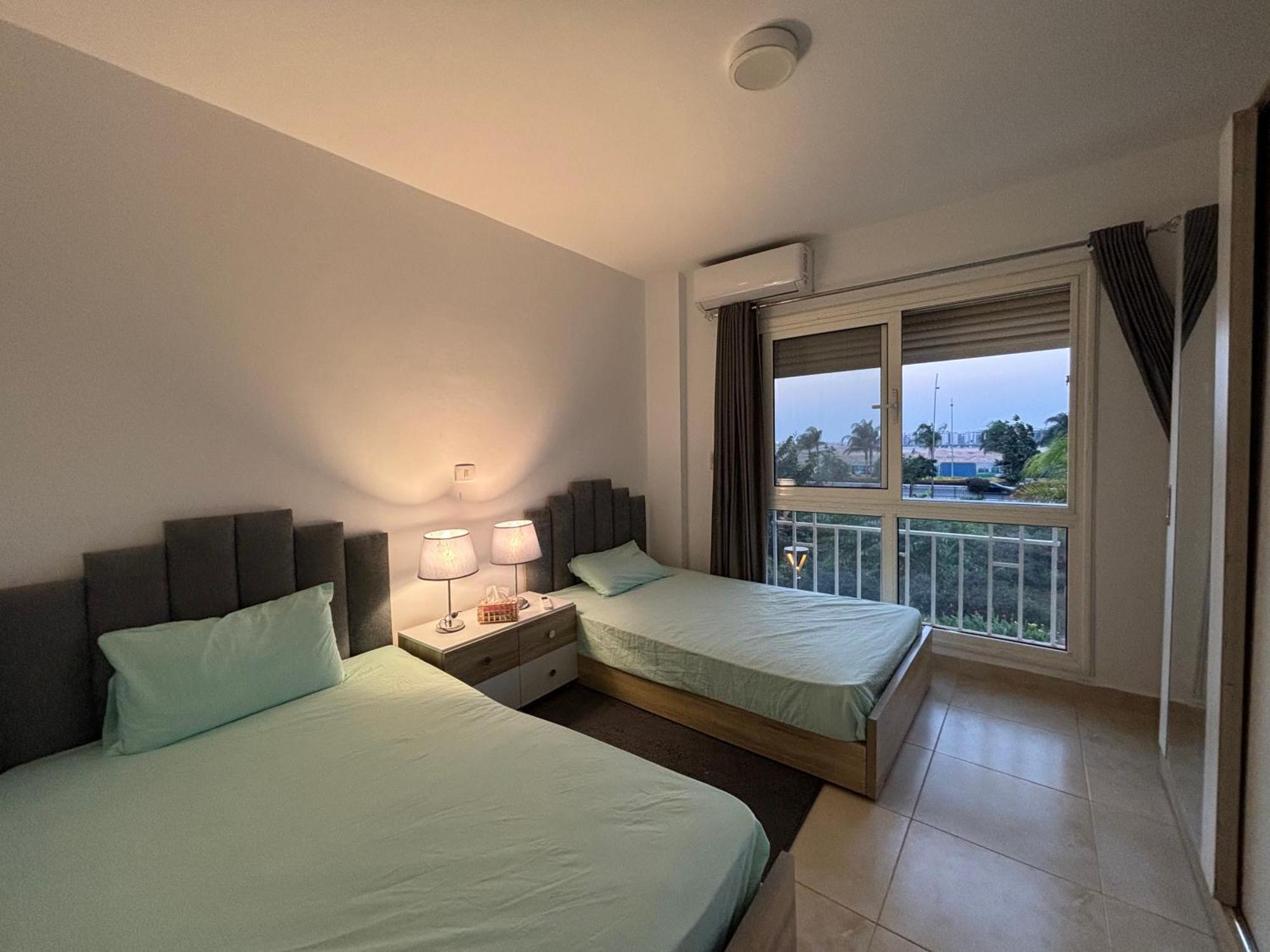 Luxury Inn: 3br Amazing View In Madinaty12 Madinaty